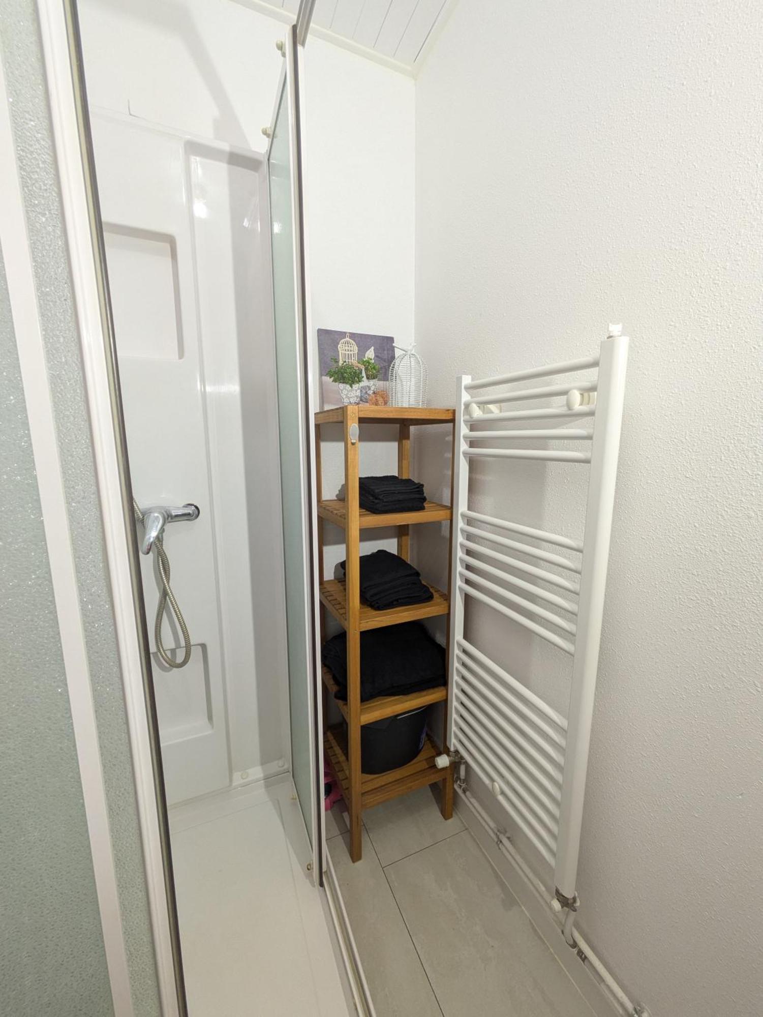 Sous La Tour Apartment โปลิญญี ภายนอก รูปภาพ
